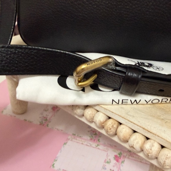 Coach Cassie Black Pebbled Leather Top-Handle Crossbody with Gold Turnlock - Picture 8 of 15